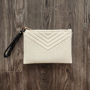 A New Day Quilted Ivory Wristlet 10"X7"